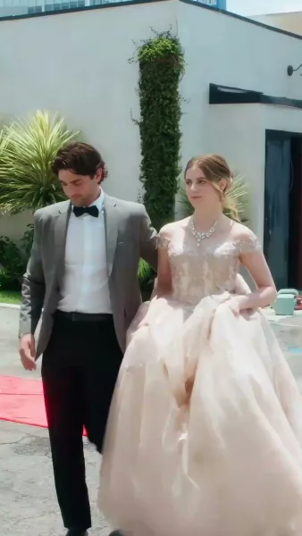 เจ้าหญิงกลับมาแล้ว(พากย์เสียง)