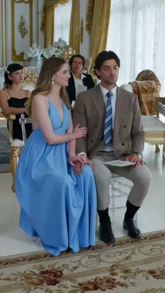 เจ้าหญิงกลับมาแล้ว(พากย์เสียง)