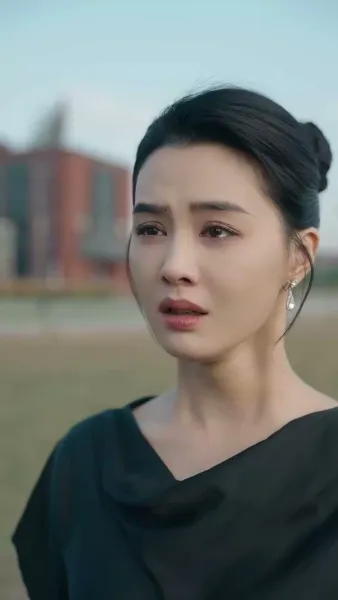 เกมล่าภายใต้ใบหน้าใหม่