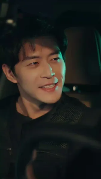 เกมล่าภายใต้ใบหน้าใหม่