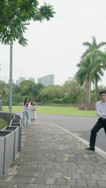 เกมล่าภายใต้ใบหน้าใหม่