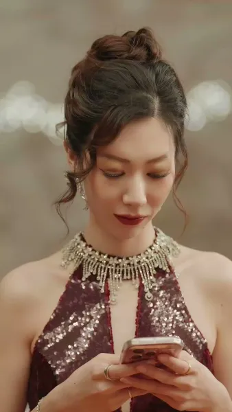 เกมล่าภายใต้ใบหน้าใหม่