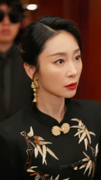 เขาน่ะ...จอมเผด็จการ