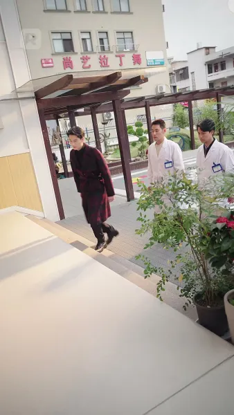 กำเนิดรัก : เจ้าพ่อคนคลั่งรักตามจีบเธอ