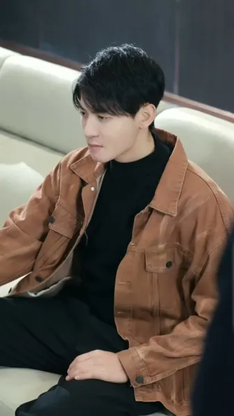 การกลับมาของเทพผู้พิทักษ์ แสงสว่างในมหานคร