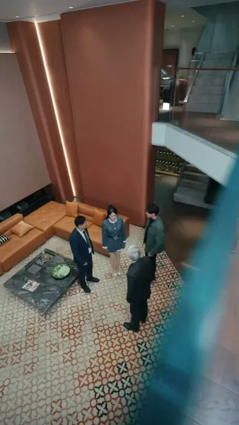 การกลับมาของเทพผู้พิทักษ์ แสงสว่างในมหานคร