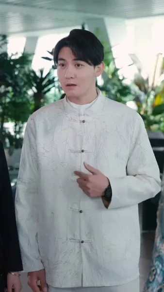 การกลับมาของเทพผู้พิทักษ์ แสงสว่างในมหานคร