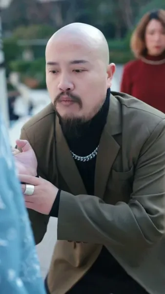 การกลับมาของเทพผู้พิทักษ์ แสงสว่างในมหานคร