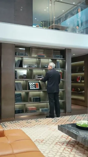 การกลับมาของเทพผู้พิทักษ์ แสงสว่างในมหานคร