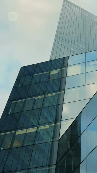 ทายาทสาวสุดแกร่งกลับมาหลังหย่าร้าง