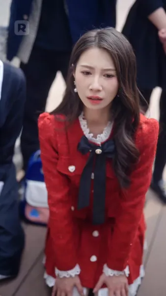 (พากย์) แม่ครับ นี่สามีใครเอ่ย?