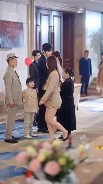 (พากย์) แม่ครับ นี่สามีใครเอ่ย?