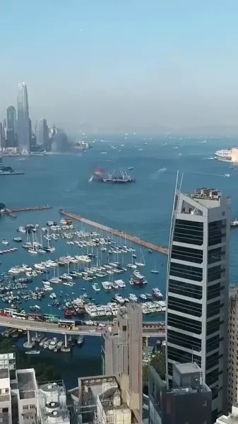 ไม่มีคุณสมบัติที่จะรัก