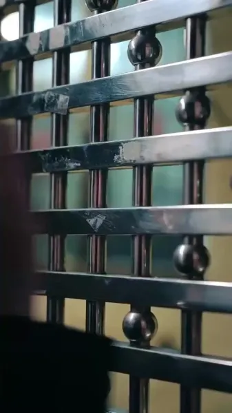 ไม่มีคุณสมบัติที่จะรัก