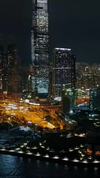 ไม่มีคุณสมบัติที่จะรัก