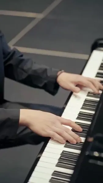 ไม่มีคุณสมบัติที่จะรัก