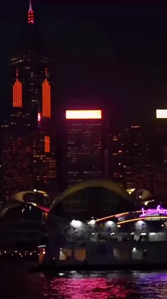 ไม่มีคุณสมบัติที่จะรัก