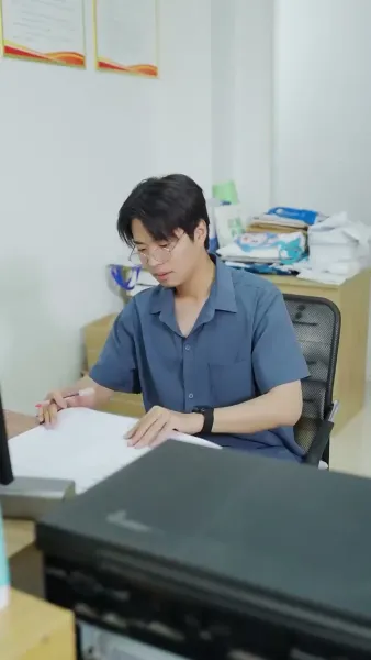 สละอนาคตเพื่อข่วยชาวประชา