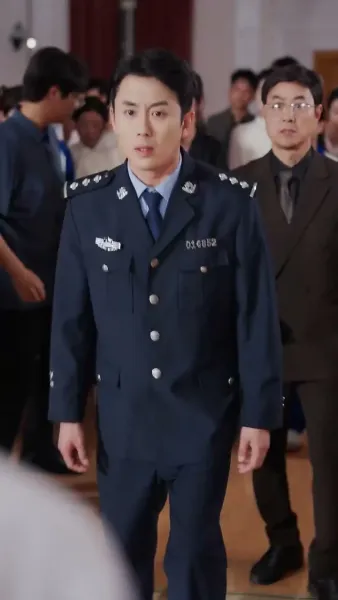 สละอนาคตเพื่อข่วยชาวประชา