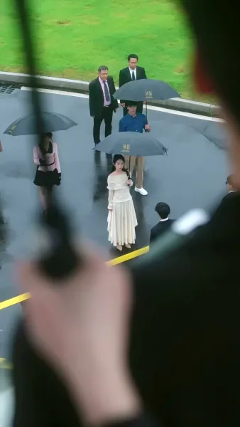 อย่าทิ้งฉันไว้คนเดียว