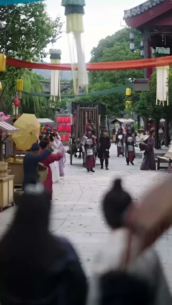 [พากย์เสียง] คุณหนูใหญ่กลับมาเพื่อทวงบัลลังก์คืน