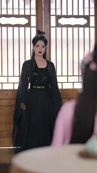 [พากย์เสียง] คุณหนูใหญ่กลับมาเพื่อทวงบัลลังก์คืน