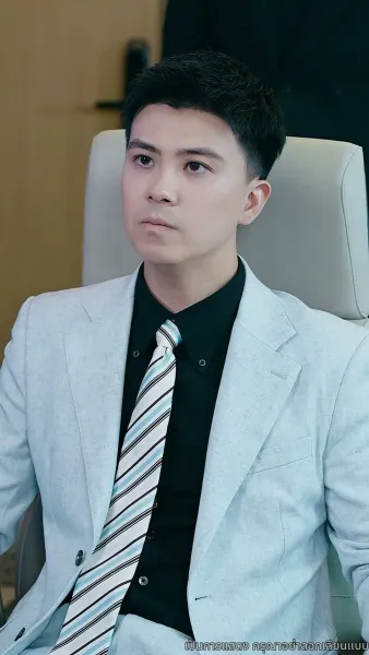 หลังจากหายบ้า ฉันก็กลายเป็นเขยตระกูลมหาเศรษฐี