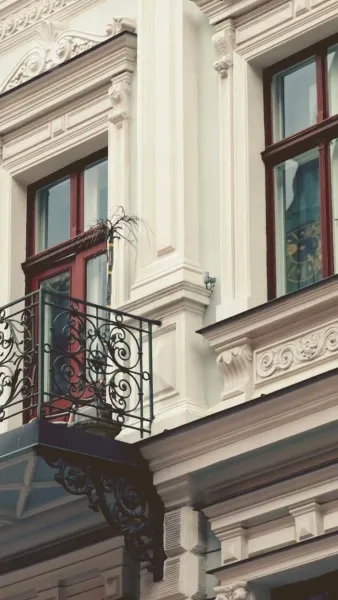 เลิกกันวันนั้น เธอกลับมาพร้อมอาณาจักรพันล้าน