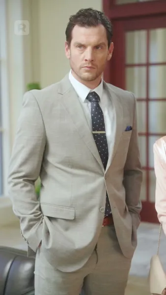 เลิกกันวันนั้น เธอกลับมาพร้อมอาณาจักรพันล้าน