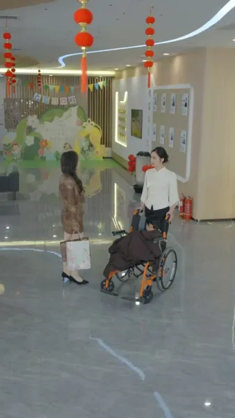 สี่สิบยังแจ๋ว