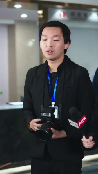 โดนป้ายสี งั้นขอเล่นตามเกม