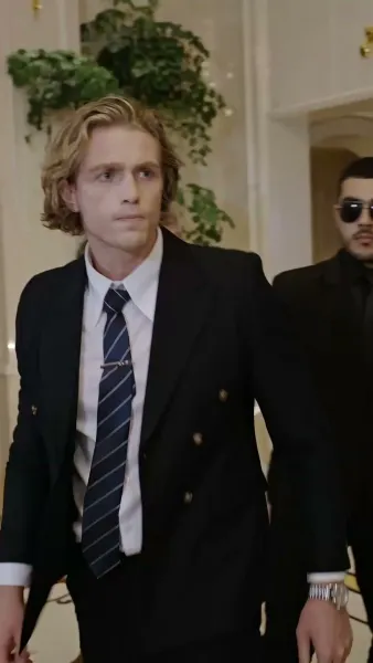 สายสัมพันธ์สื่อรัก