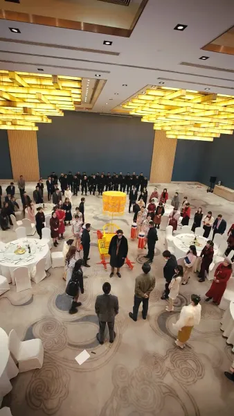 วีรบุรุษสุดเทพ