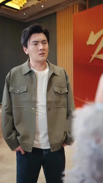 วีรบุรุษสุดเทพ