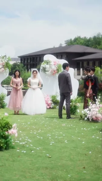 เขาคลั่งรักเธอ