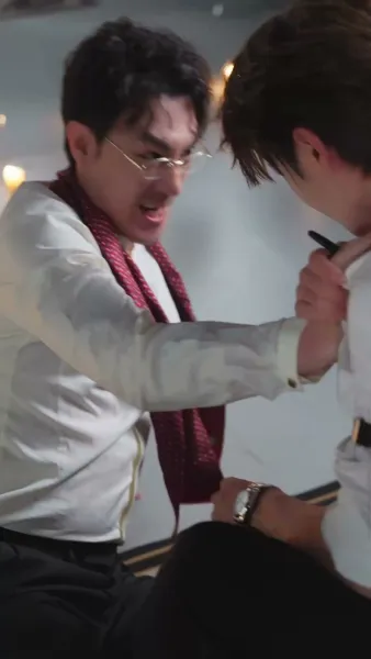 เขาคลั่งรักเธอ