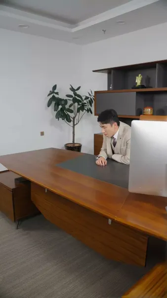 วิวาห์ฟ้าแลบ กับสามีตัวจริงที่ซ่อนอยู่