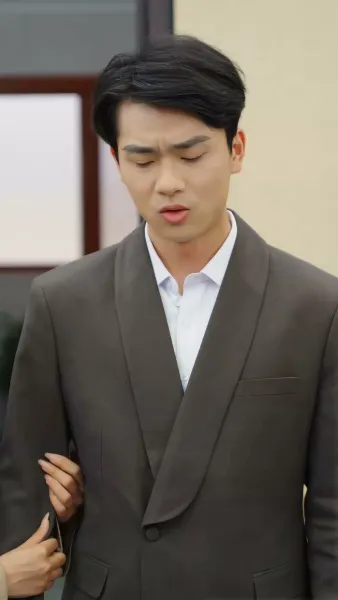 วิวาห์ฟ้าแลบ กับสามีตัวจริงที่ซ่อนอยู่