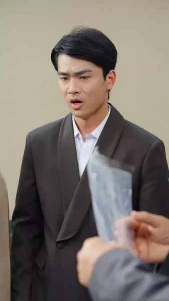 วิวาห์ฟ้าแลบ กับสามีตัวจริงที่ซ่อนอยู่