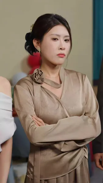 วิวาห์ฟ้าแลบ กับสามีตัวจริงที่ซ่อนอยู่