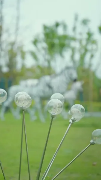 แม่มดตกอับกับแผนการมีลูกสอง