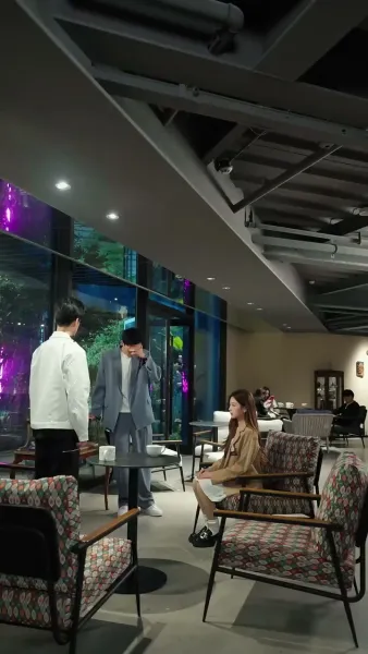 แม่มดตกอับกับแผนการมีลูกสอง