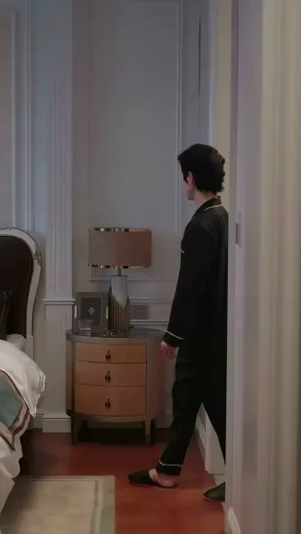 แด๊ดดี้หมาป่ามาเคาะประตู