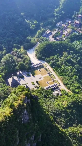 เทพแห่งดาบ