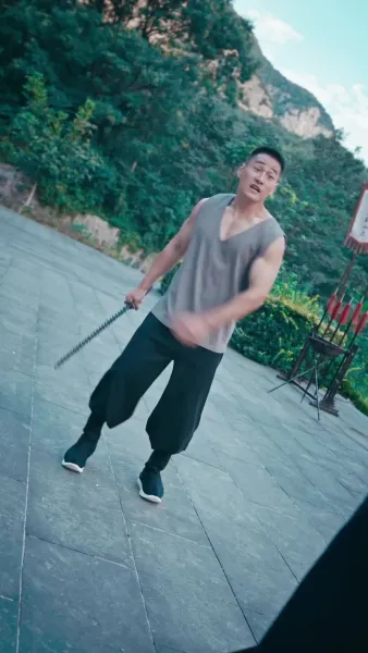 เทพแห่งดาบ