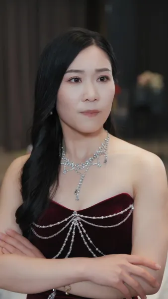 อย่ามาแหย่ ฉันเป็นย่าแก