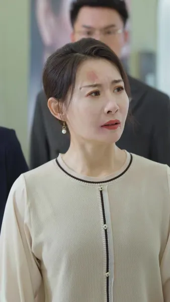 เมื่อแม่เปิดโปงความลับเธอ