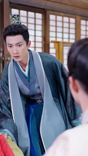 พี่สะใภ้หนุนข้าสู่ความรุ่งโรจน์