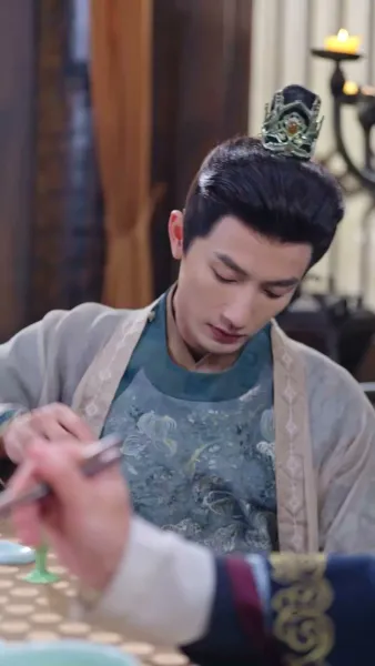 พี่สะใภ้หนุนข้าสู่ความรุ่งโรจน์