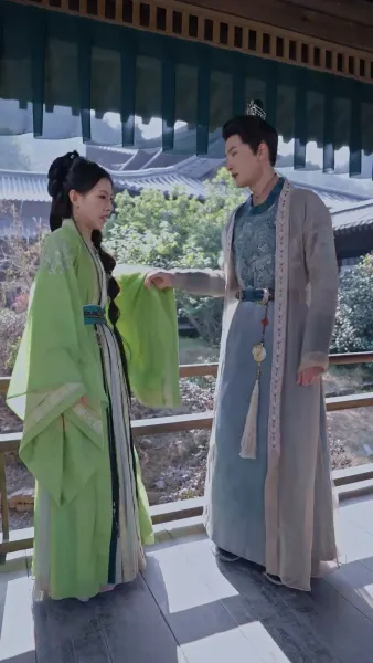 พี่สะใภ้หนุนข้าสู่ความรุ่งโรจน์